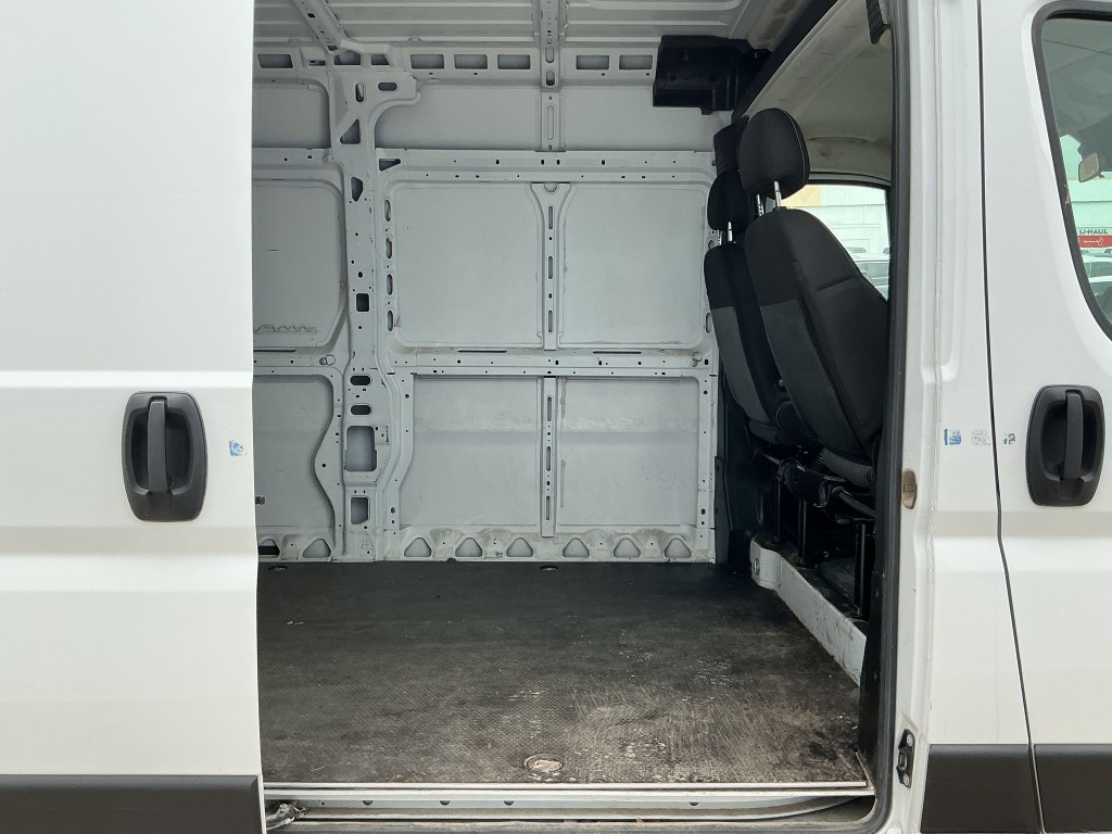 2023 RAM Promaster Image 24