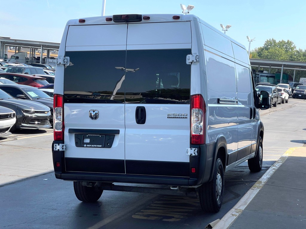 2023 RAM Promaster Image 3