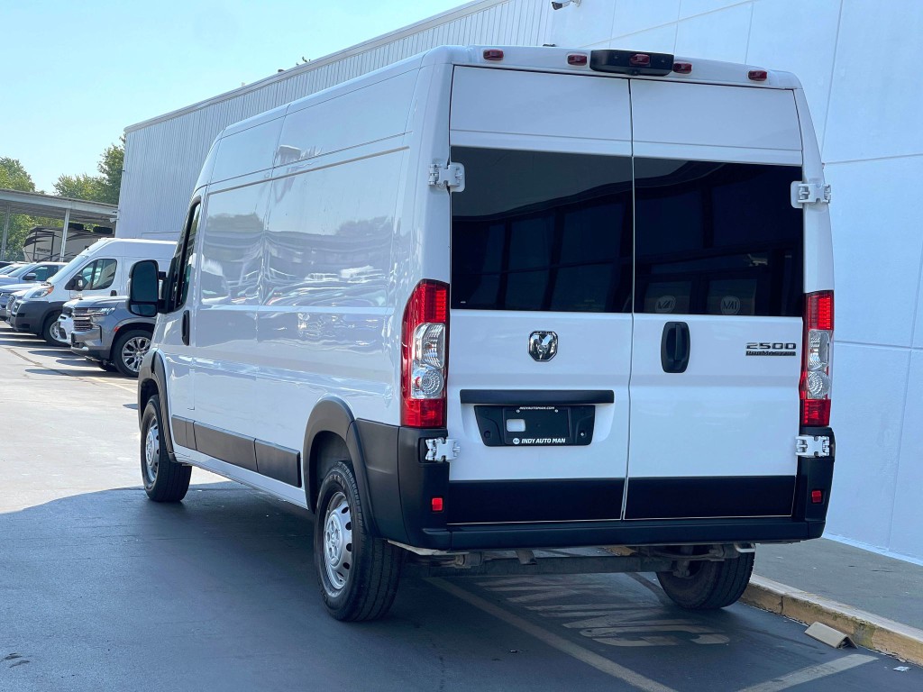 2023 RAM Promaster Image 5