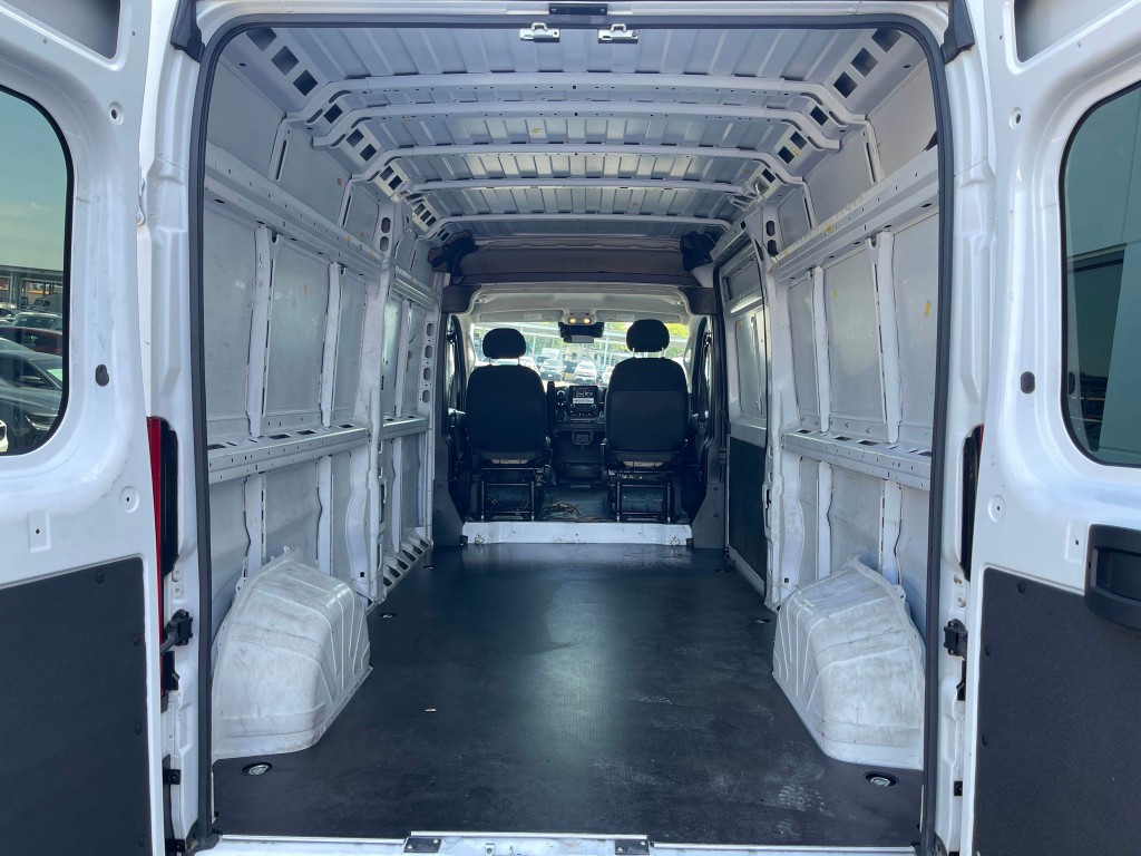 2023 RAM Promaster Image 21