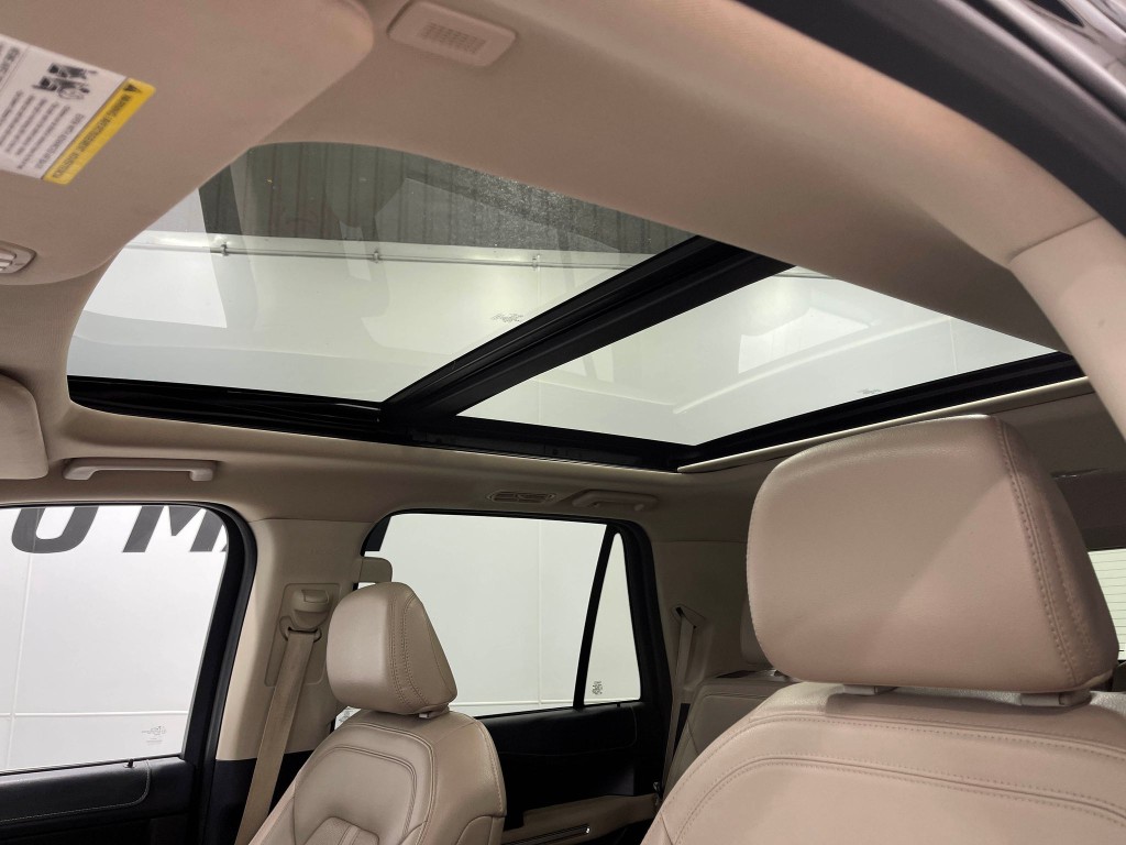 2024 Ford Expedition Image 12