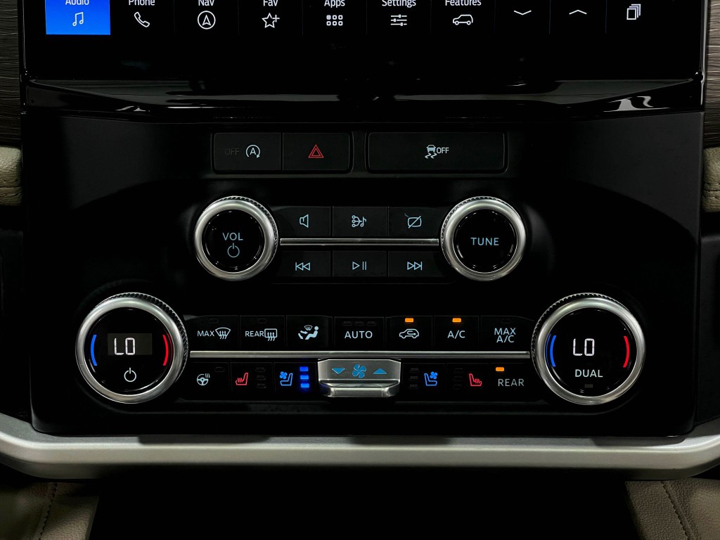 2024 Ford Expedition Image 25