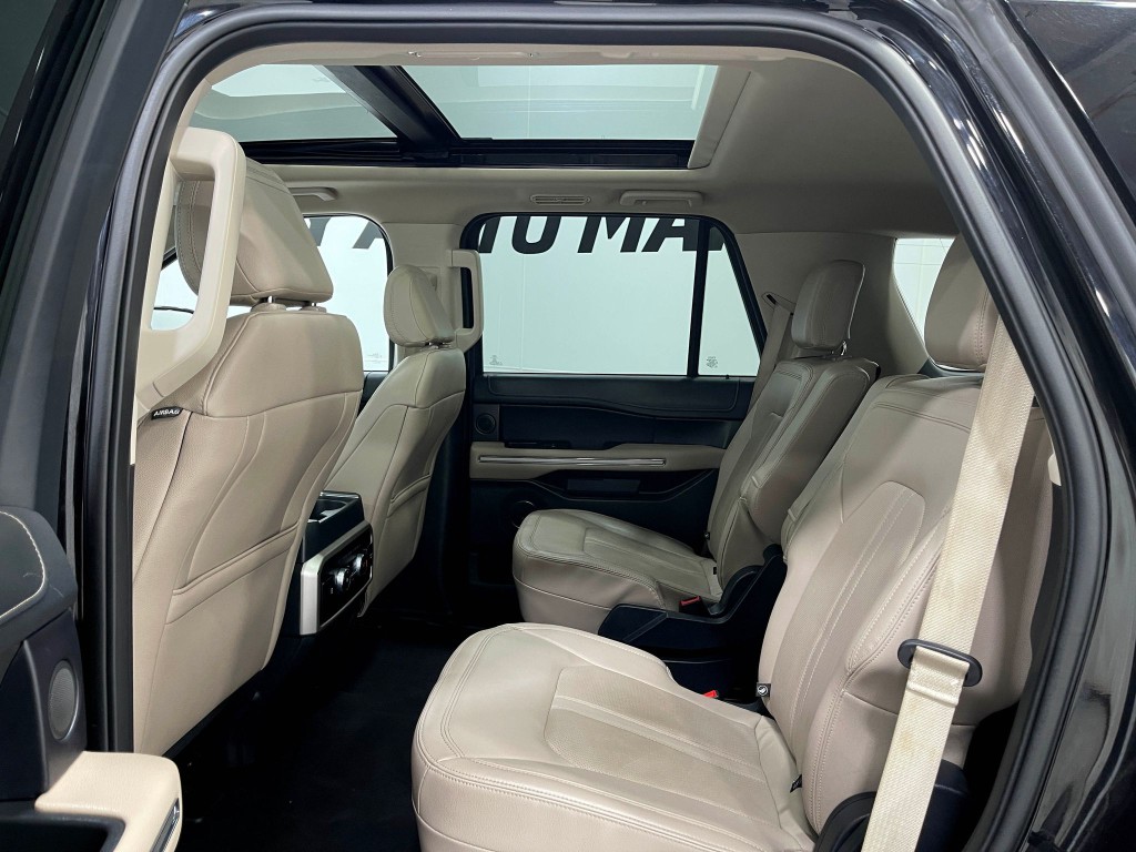 2024 Ford Expedition Image 30