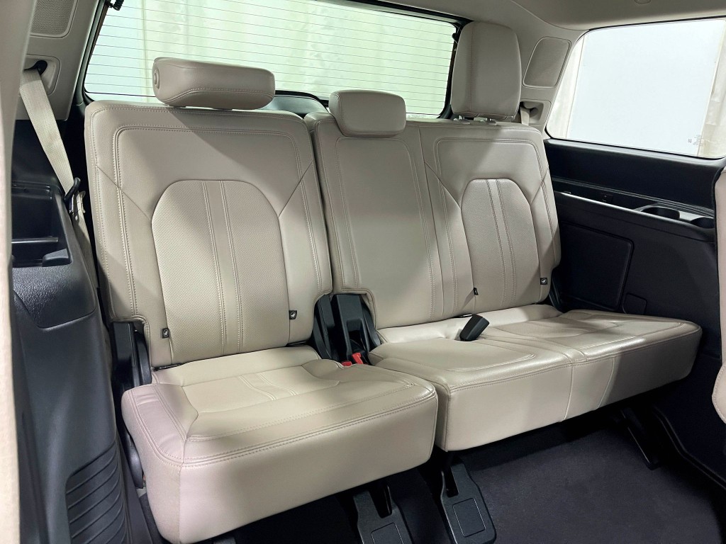 2024 Ford Expedition Image 32