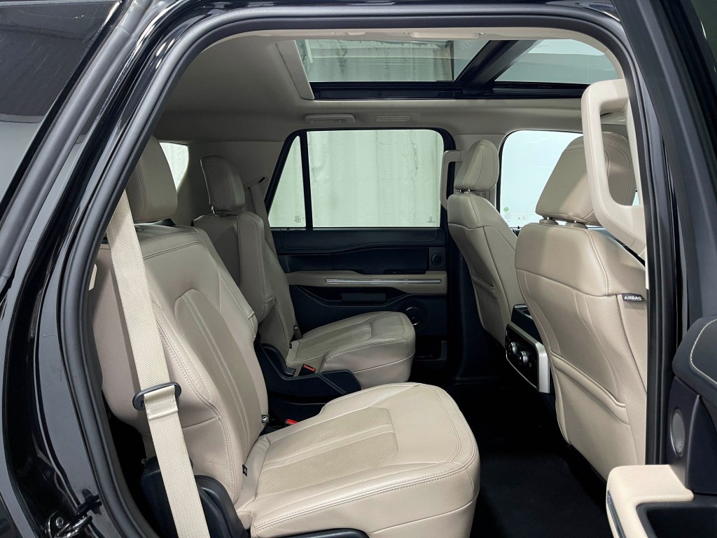 2024 Ford Expedition Image 33