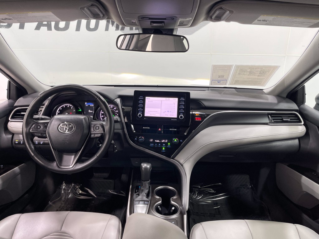 2024 Toyota Camry Image 17