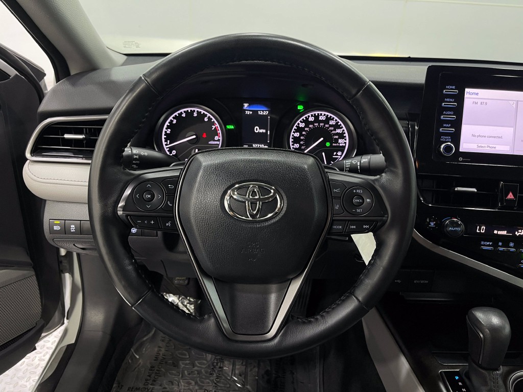 2024 Toyota Camry Image 20