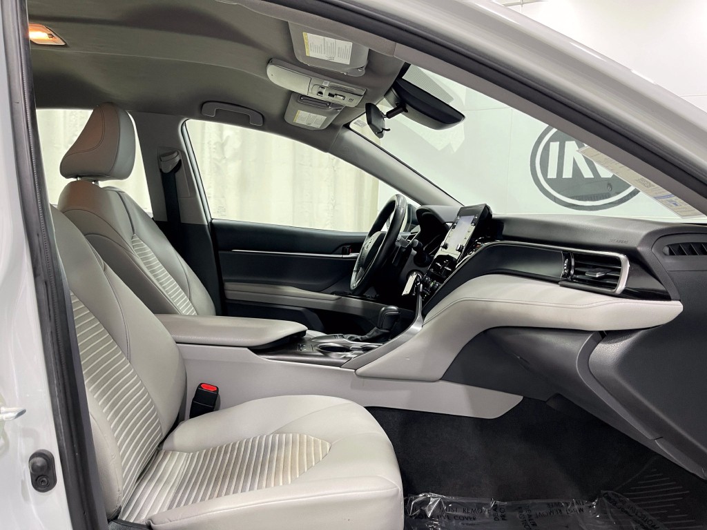 2024 Toyota Camry Image 29