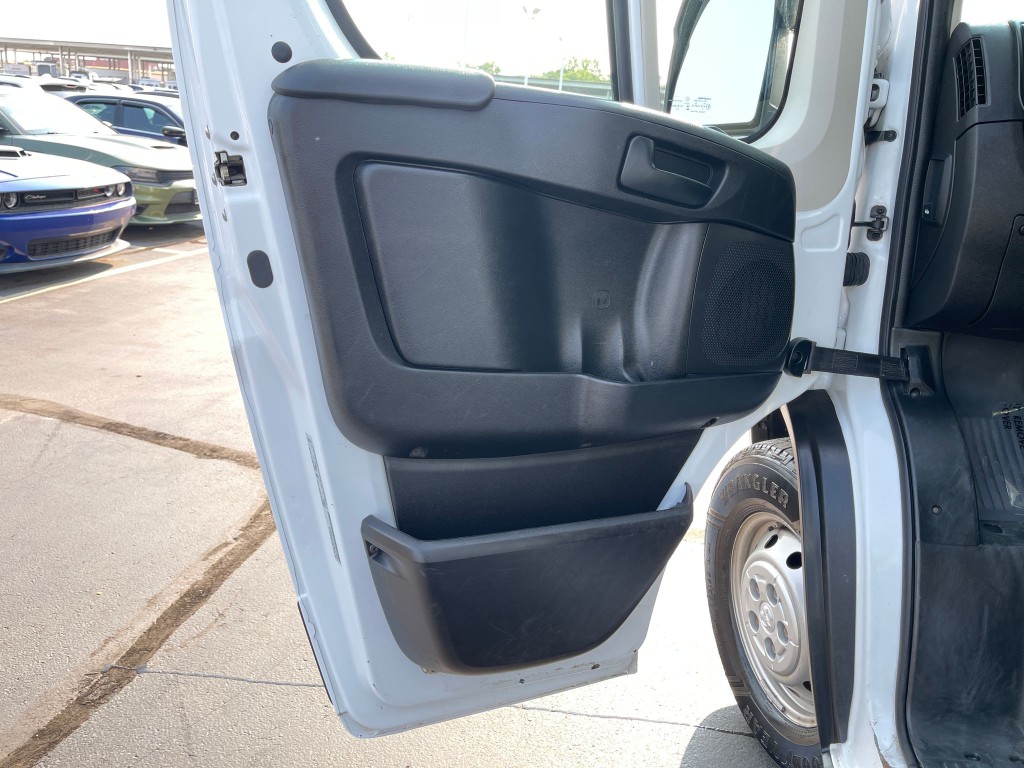 2025 RAM Promaster Image 12