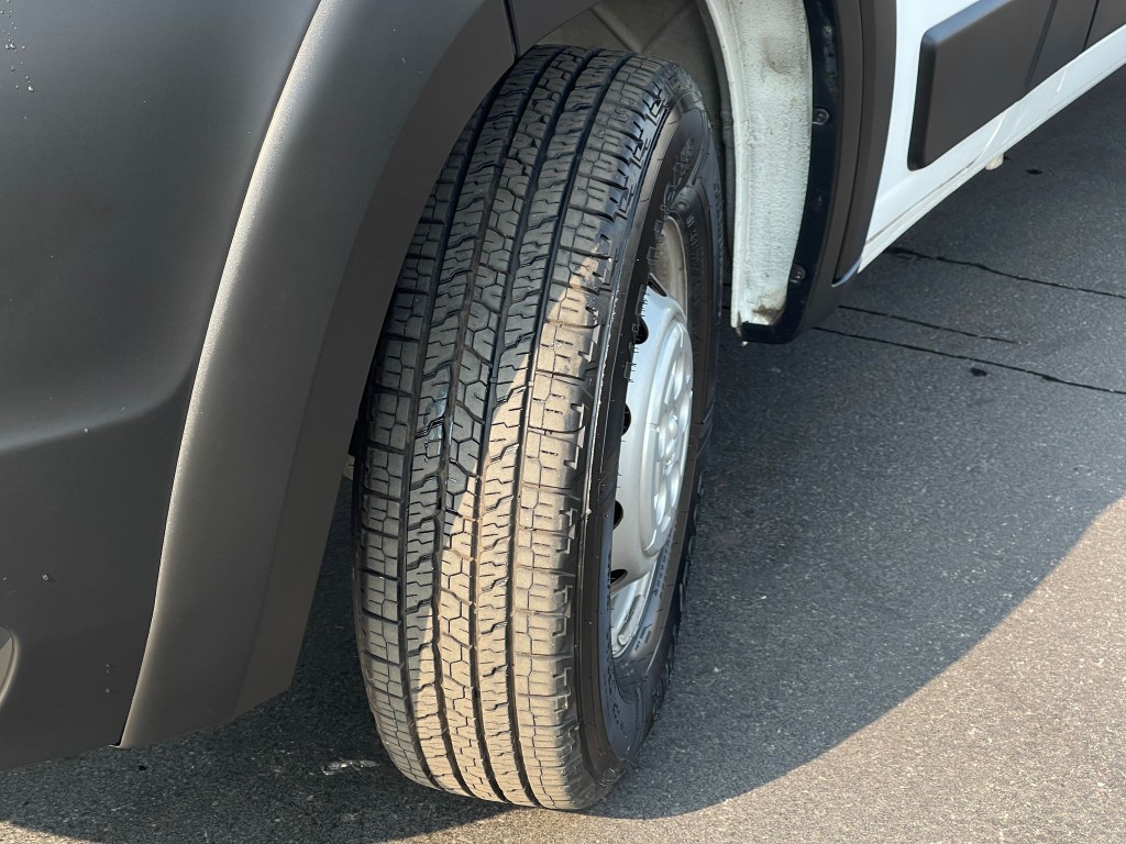 2025 RAM Promaster Image 29