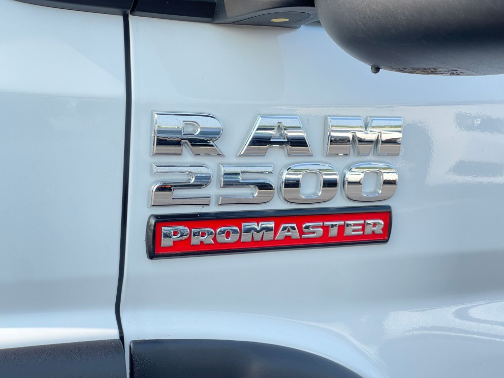 2025 RAM Promaster Image 32