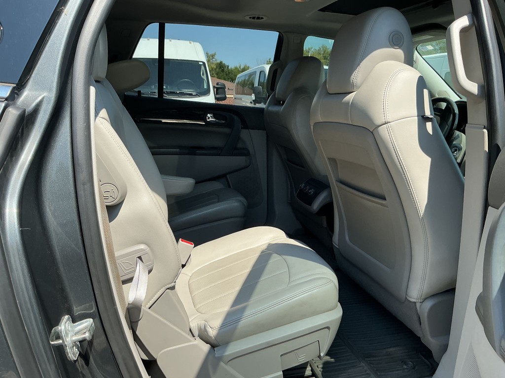 2014 Buick Enclave Image 7