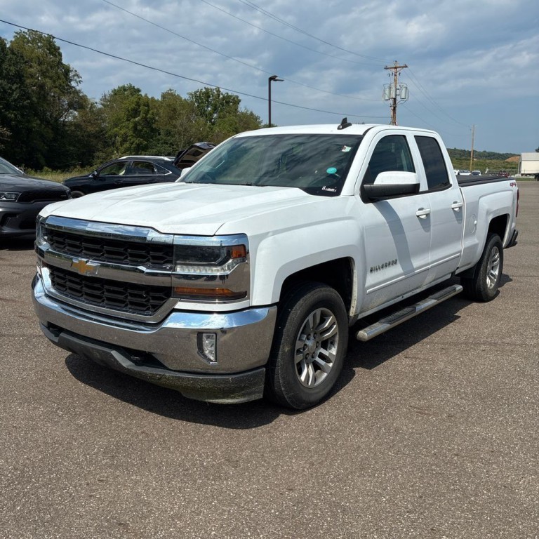 2019 Chevrolet Silverado 1500 Image 2