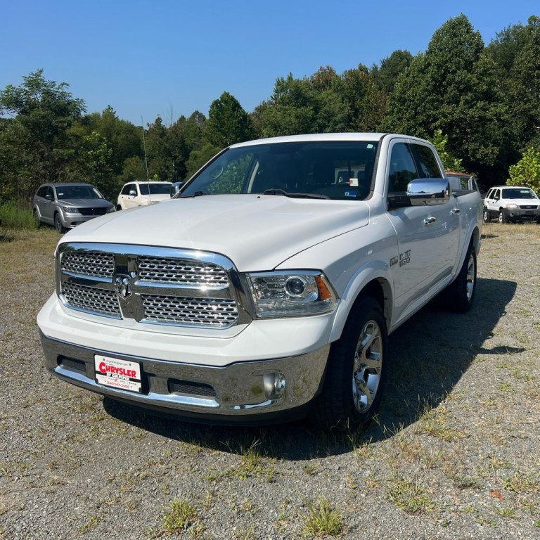 2017 RAM 1500 Image 2