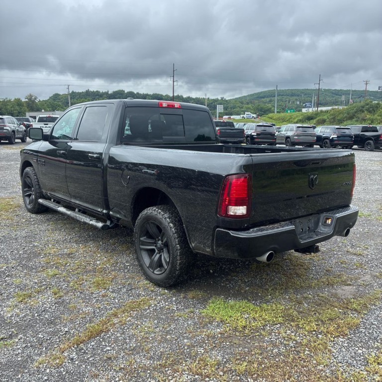 2017 RAM 1500 Image 4