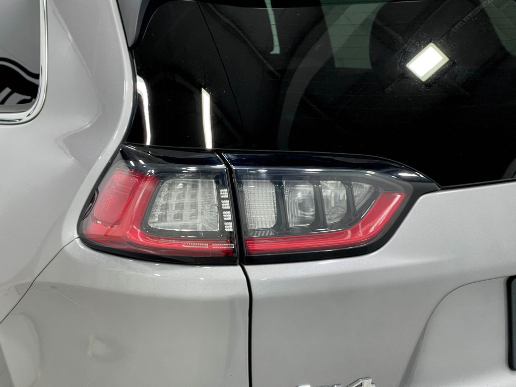 2019 Jeep Cherokee Image 33