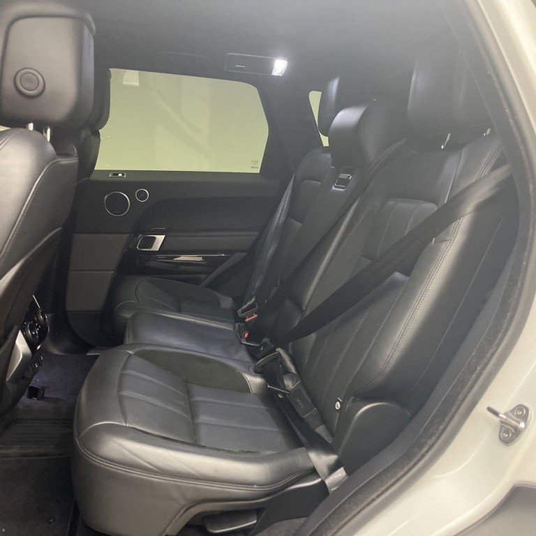 2020 Land Rover Range Rover Sport Image 14