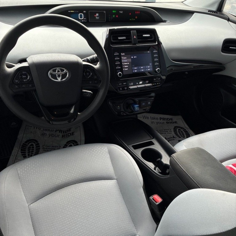 2020 Toyota Prius Image 7