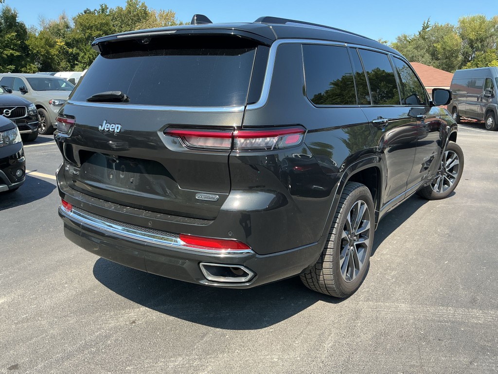2022 Jeep Grand Cherokee Image 3