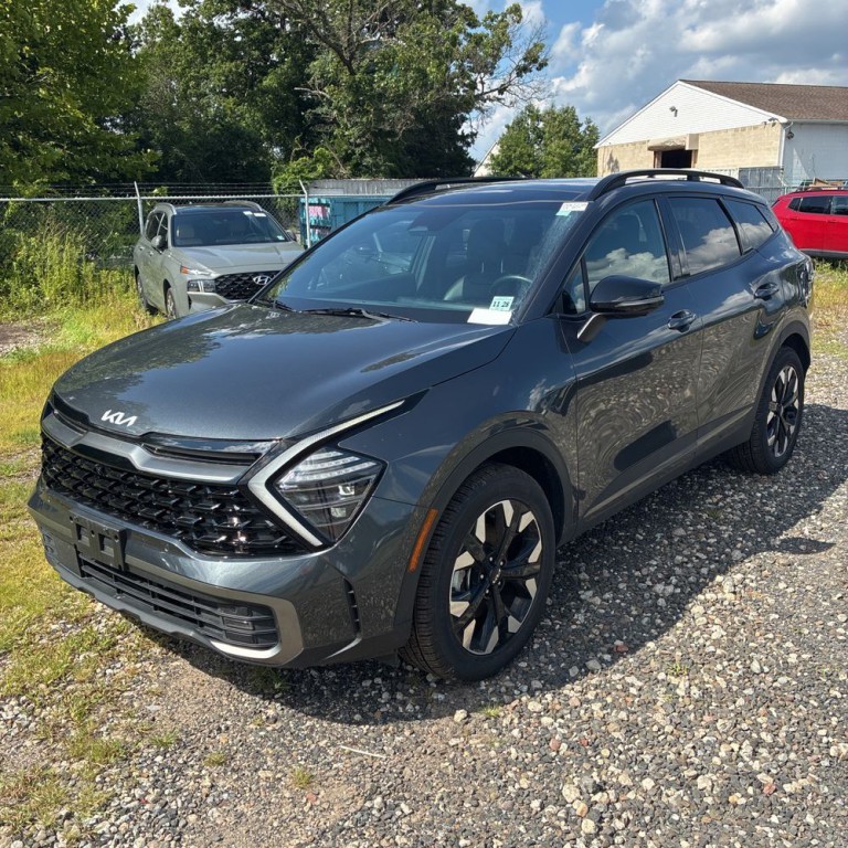 2023 Kia Sportage Image 2