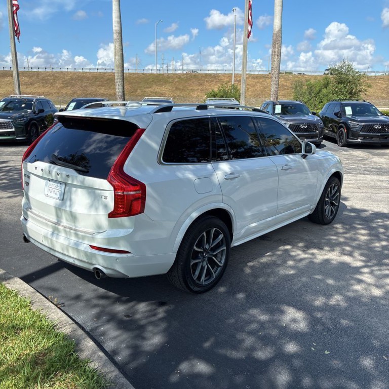 2019 Volvo XC90 Image 3