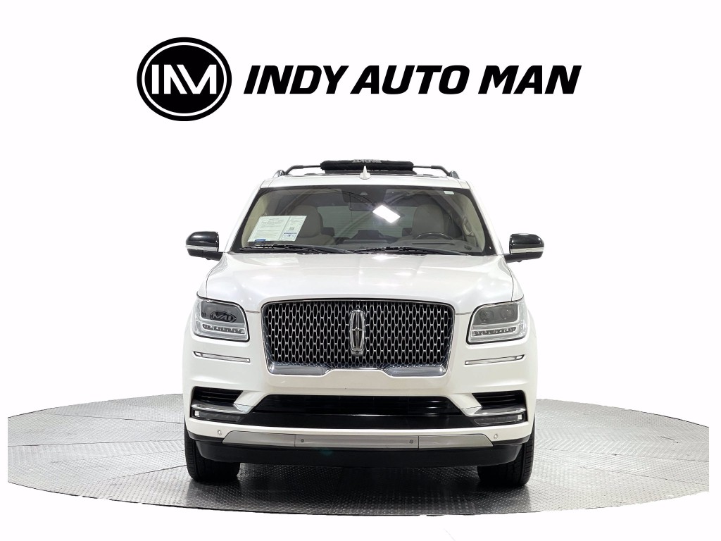 2019 Lincoln Navigator Image 9