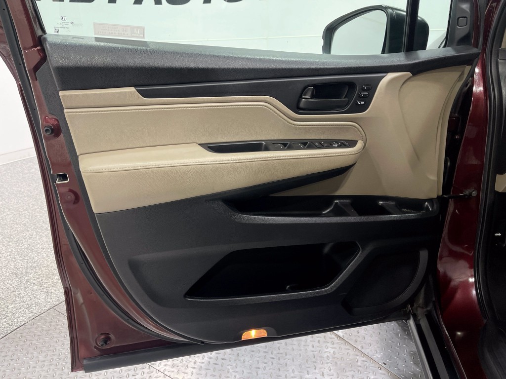 2020 Honda Odyssey Image 14