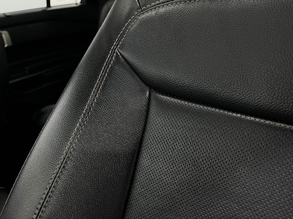 2020 Ford Explorer Image 18