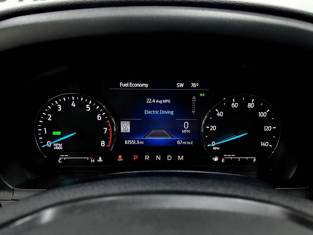 2020 Ford Explorer Image 23
