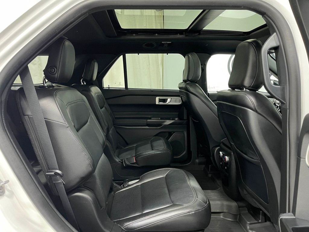 2020 Ford Explorer Image 33