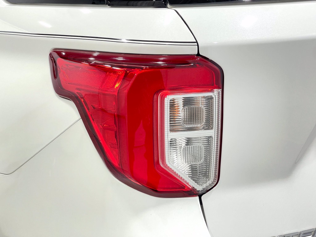 2020 Ford Explorer Image 36