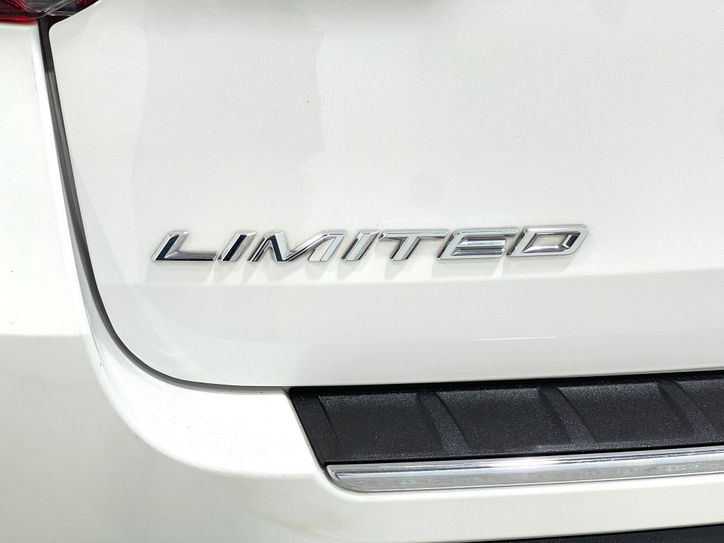 2020 Ford Explorer Image 42