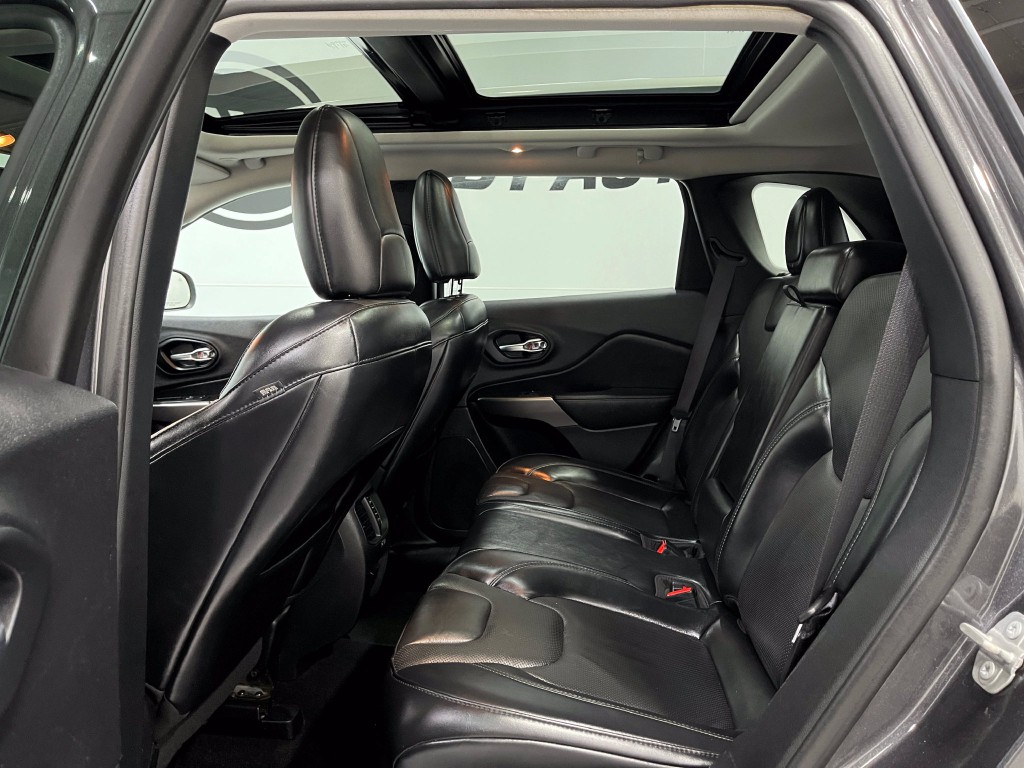 2021 Jeep Cherokee Image 29