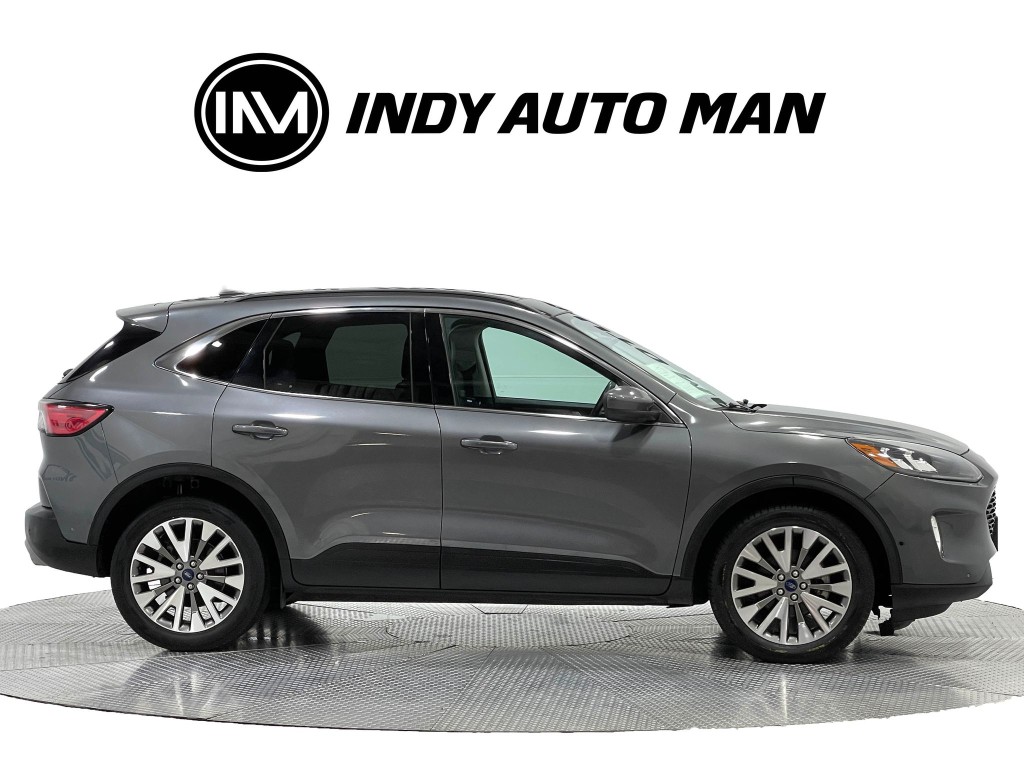 2021 Ford Escape Image 3