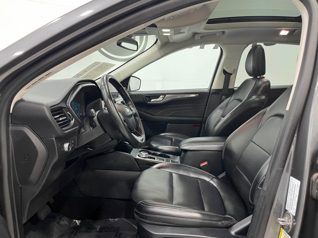 2021 Ford Escape Image 13
