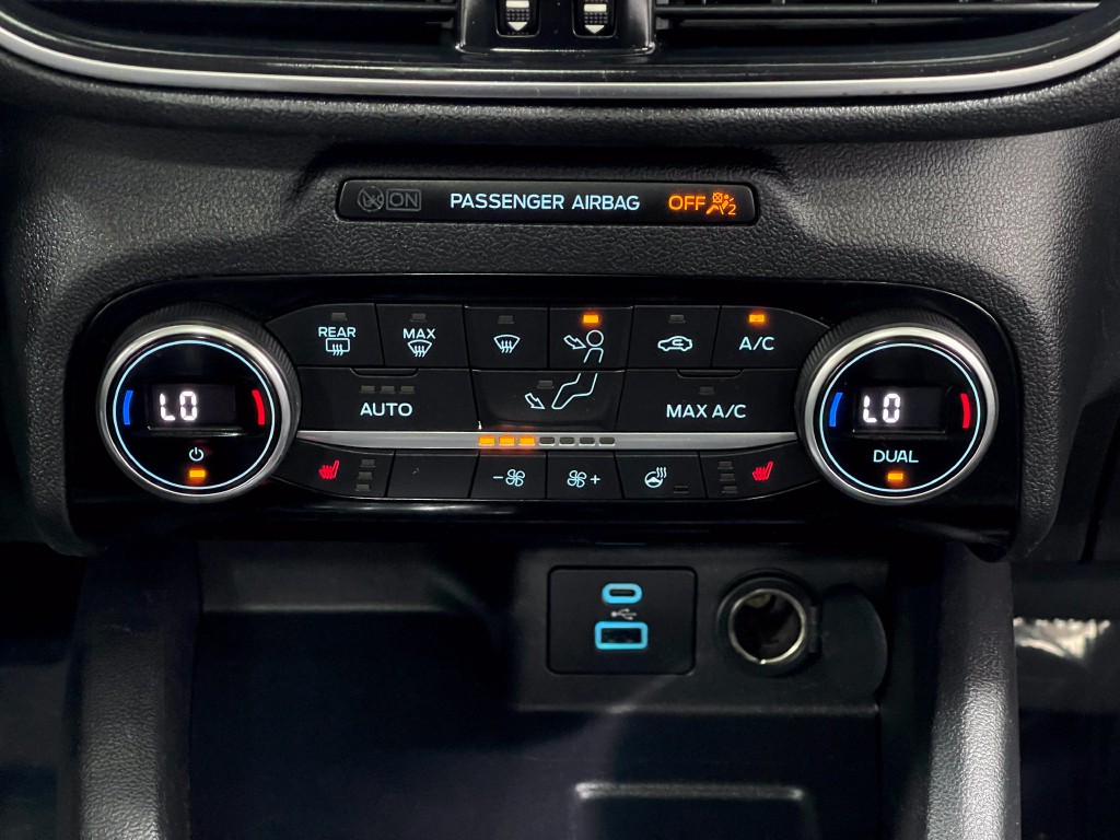 2021 Ford Escape Image 25