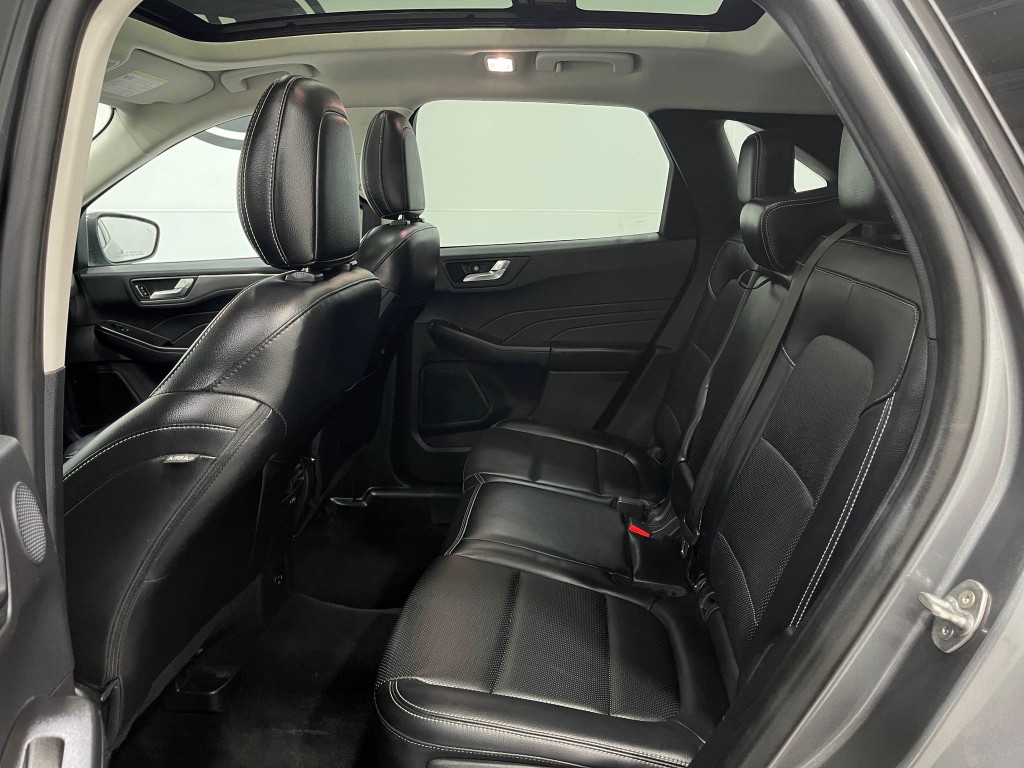 2021 Ford Escape Image 30