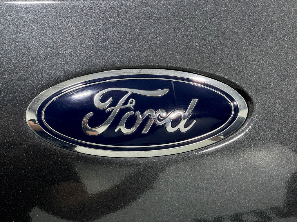 2021 Ford Escape Image 38