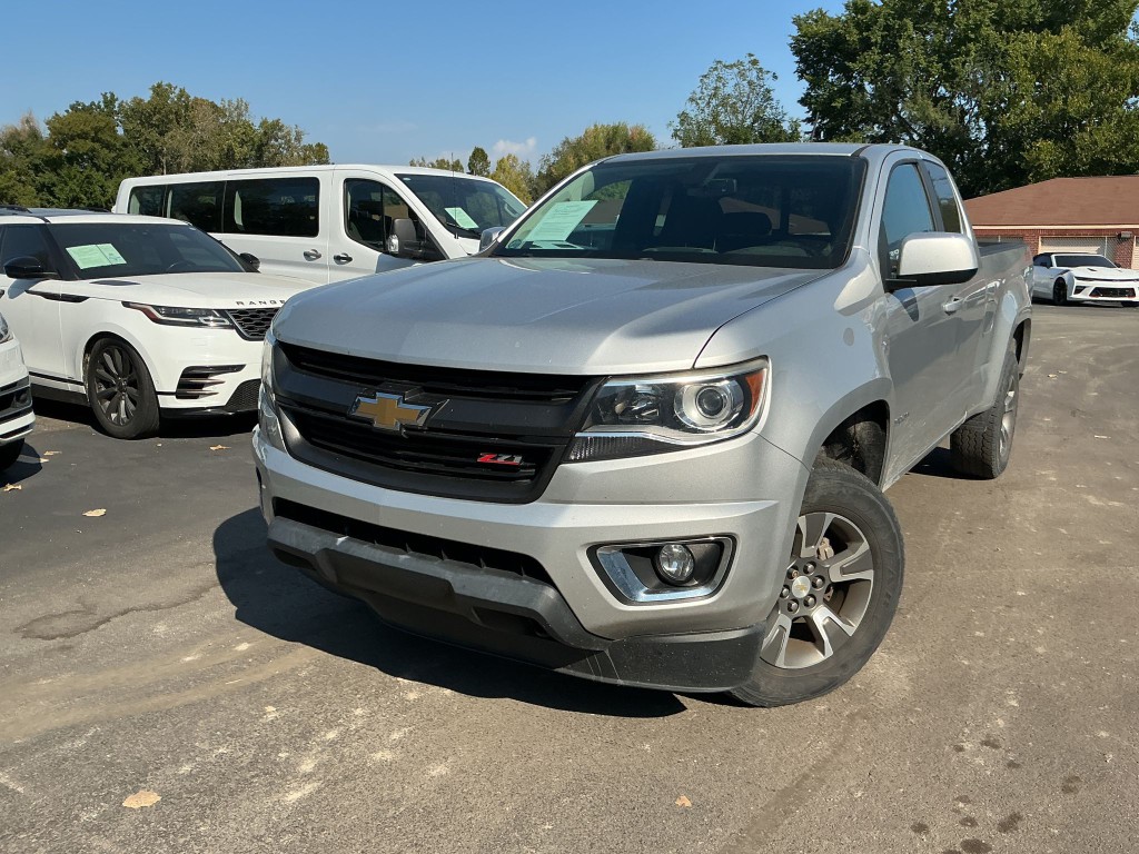 2017 Chevrolet Colorado Image 2