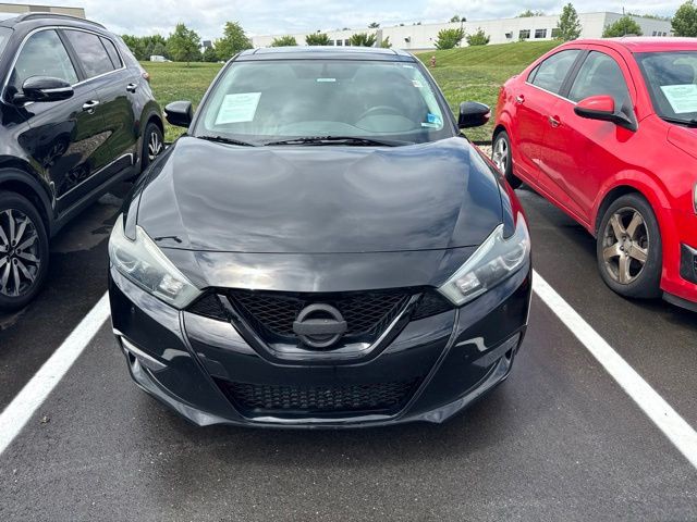 2018 Nissan Maxima Image 2