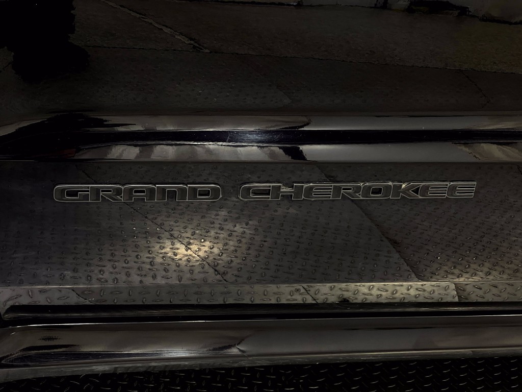 2019 Jeep Grand Cherokee Image 40