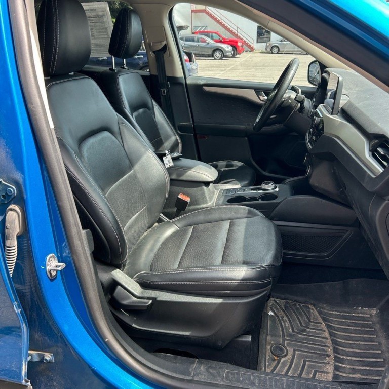 2020 Ford Escape Image 6
