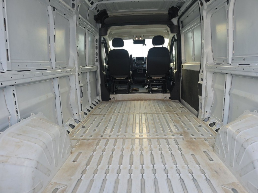 2025 RAM Promaster Image 8