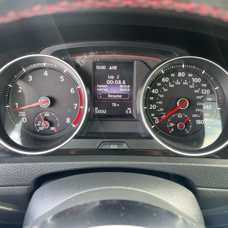 2016 Volkswagen GTI Image 7