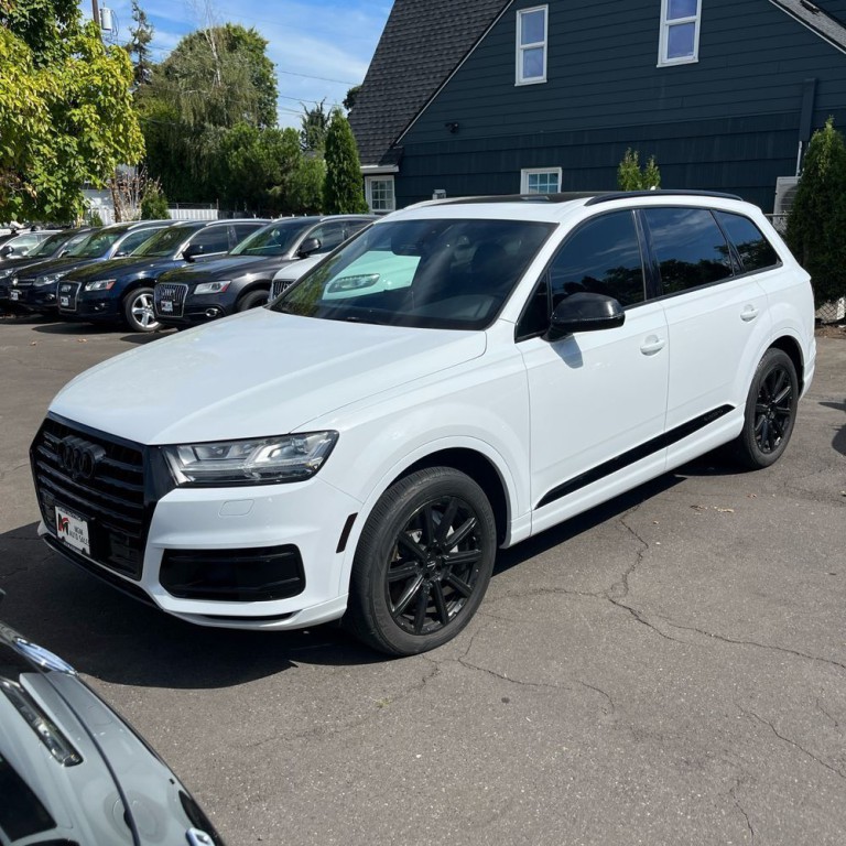 2017 Audi Q7 Image 2