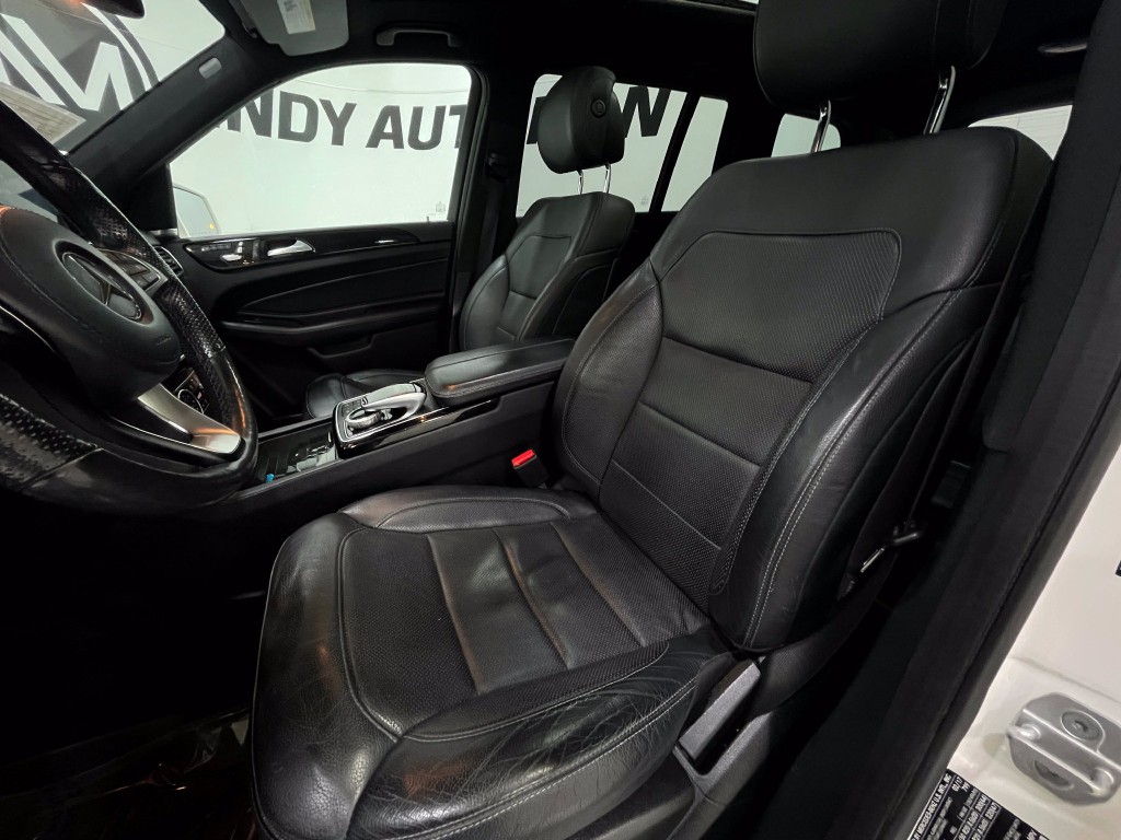 2017 Mercedes-Benz GLS-Class Image 14