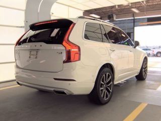 2018 Volvo XC90 Image 3