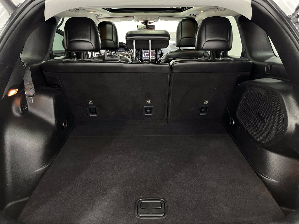 2019 Jeep Cherokee Image 28