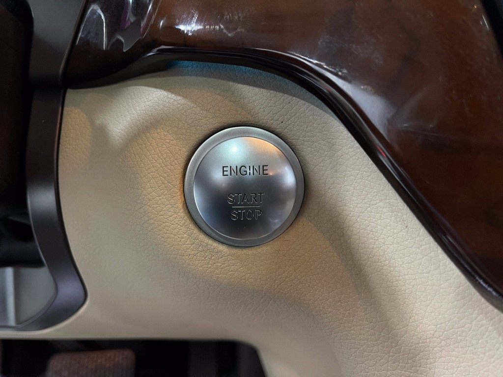 2019 Mercedes-Benz GLS-Class Image 21