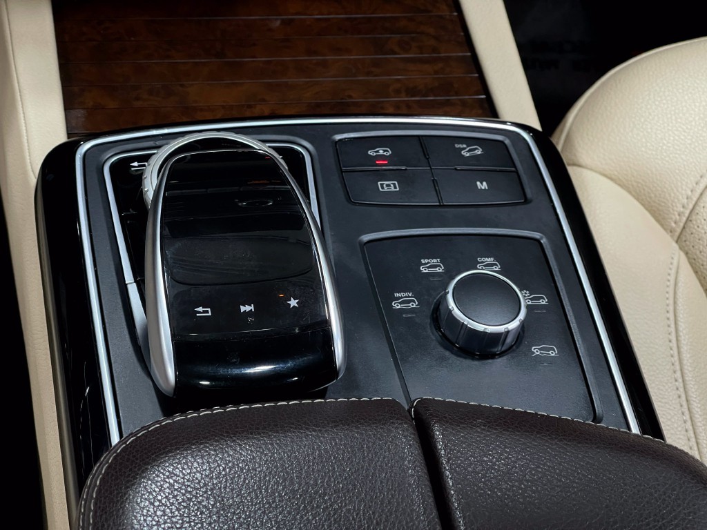 2019 Mercedes-Benz GLS-Class Image 26